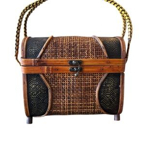 Vintage Wooden Brown Woven Handbag.